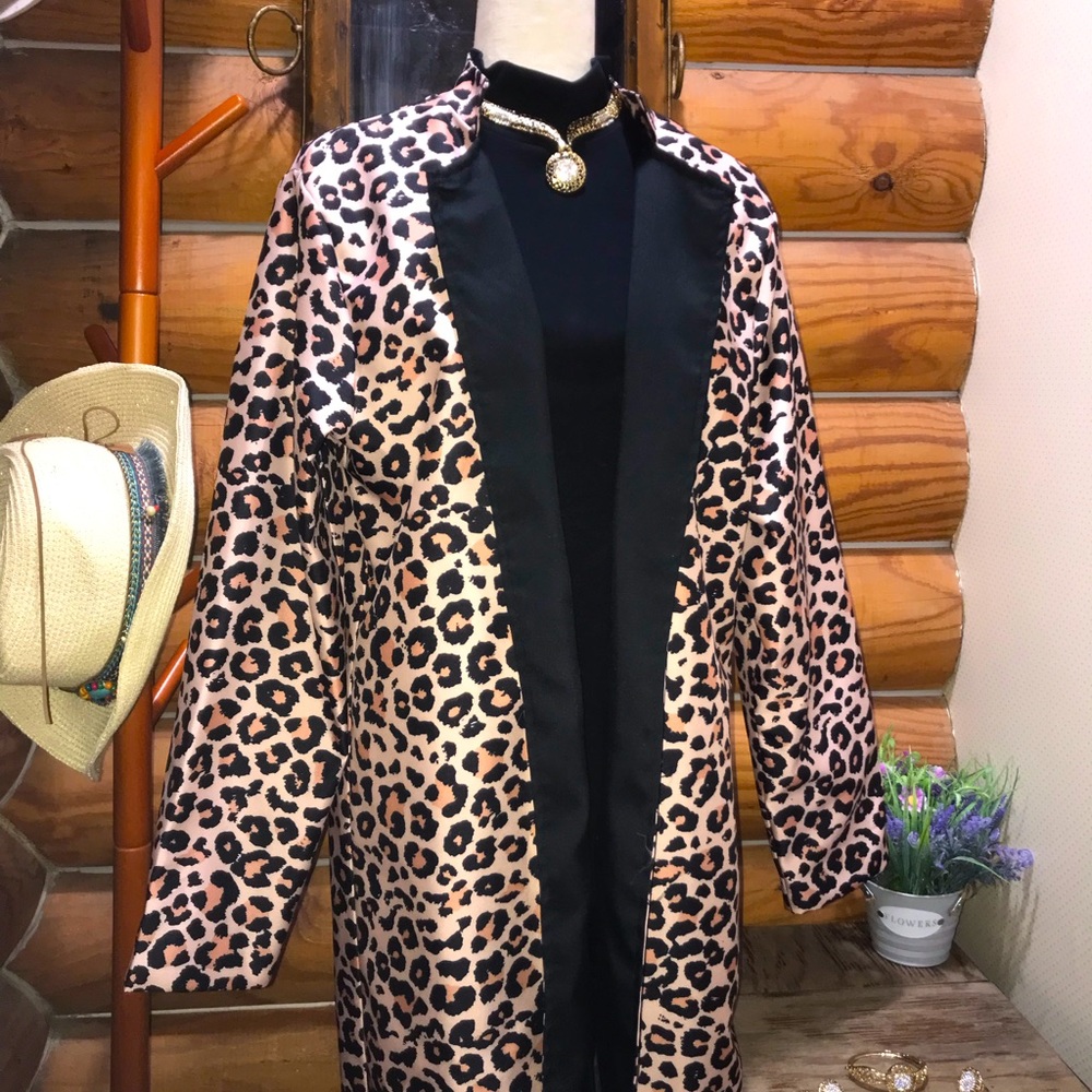 Pinkish Leopard Print Dressy Jacket